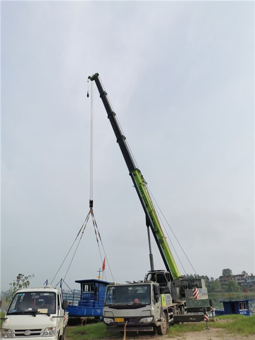 团风县桥梁建设吊装案例